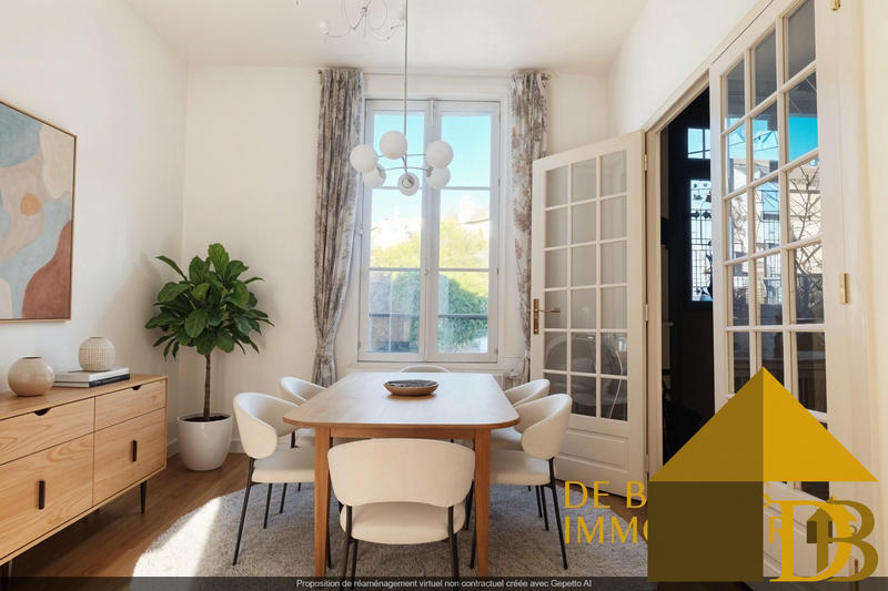 Maison traditionnelle - 90 m² - 6 pièces