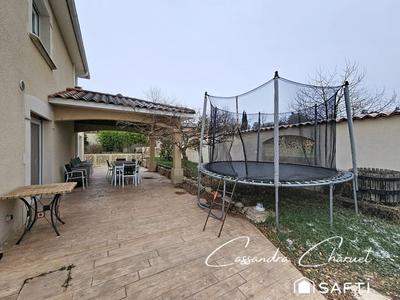 Villa - 174 m² - 6 pièces