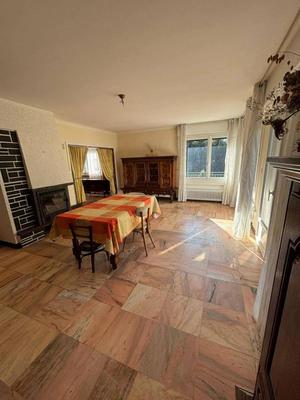 Pavillon - 186 m² - 6 pièces