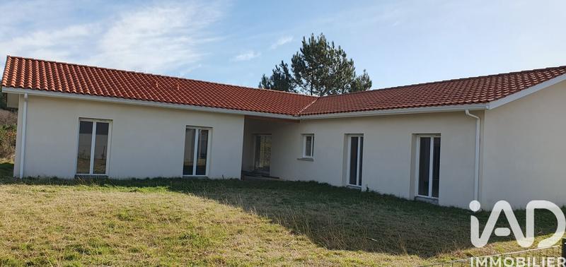 Maison - 180 m² - 7 pièces