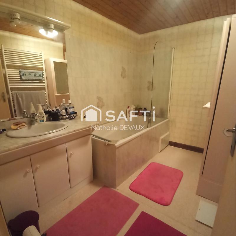 Maison - 285 m² - 12 pièces