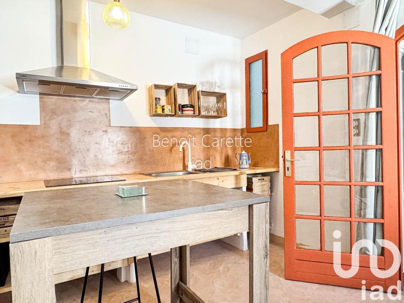 Maison - 200 m² - 8 pièces