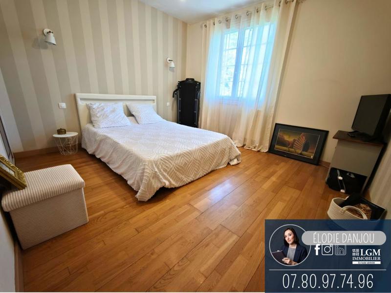 Maison - 120 m² - 4 pièces