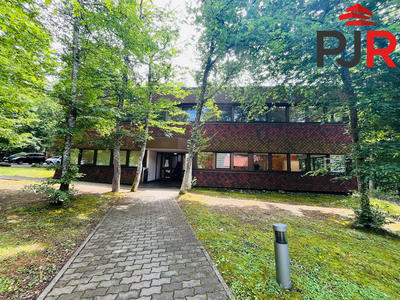 Bureau - 47 m² - 1 pièce