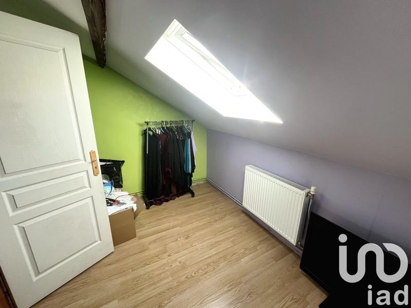 Maison - 99 m² - 6 pièces