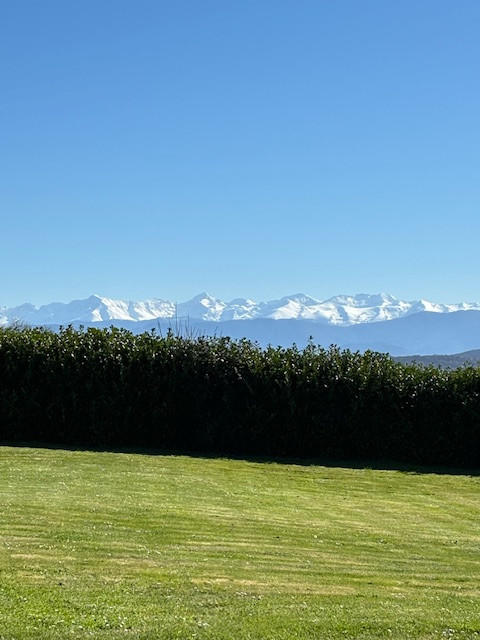 Maison - 400 m² - 14 pièces