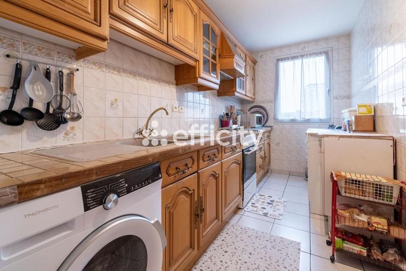 Appartement - 77 m² - 4 pièces