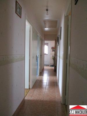 Maison - 177 m² - 7 pièces