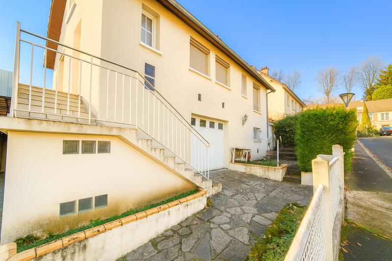 Maison - 112 m² - 5 pièces