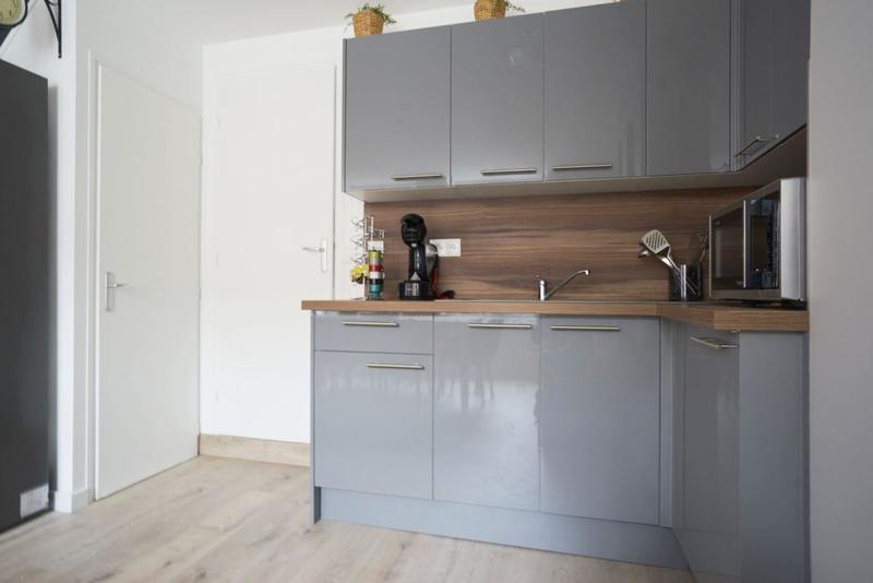 Appartement - 98 m² - 6 pièces