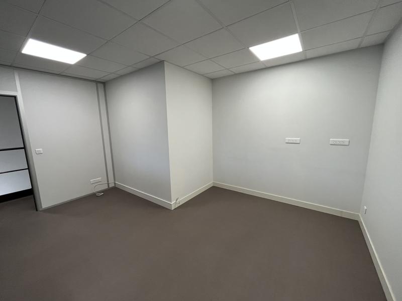 Bureau - 145 m²