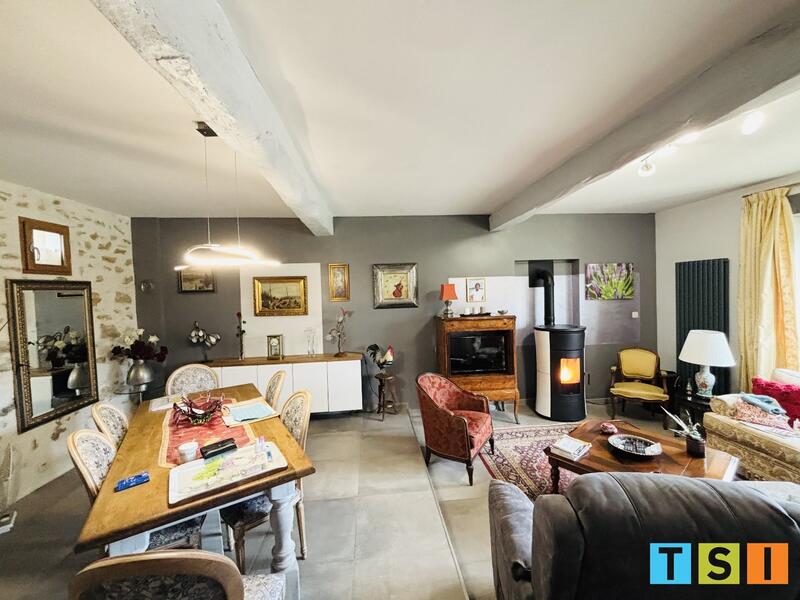 Maison - 283 m² - 7 pièces