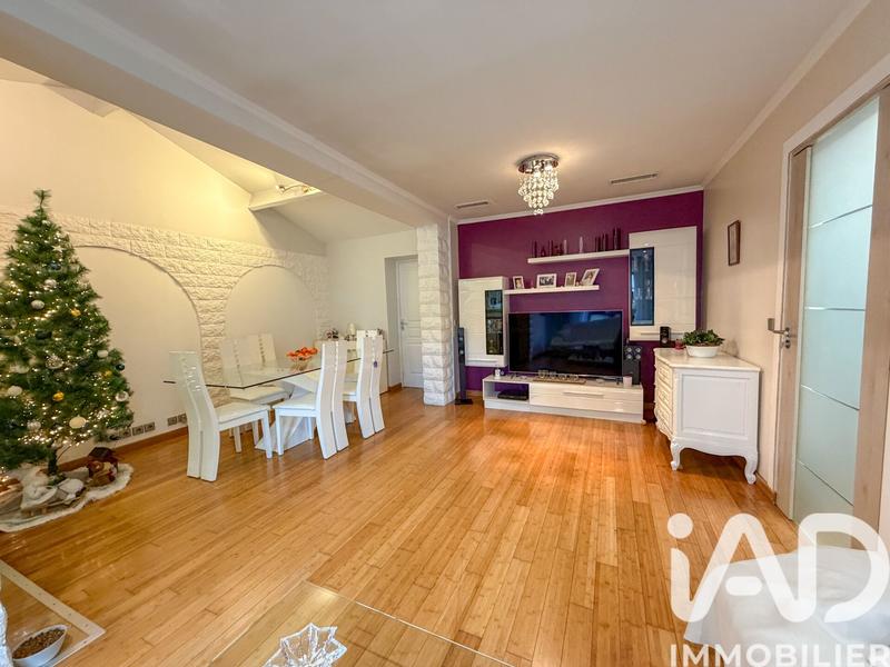 Maison de ville - 105 m² - 5 pièces