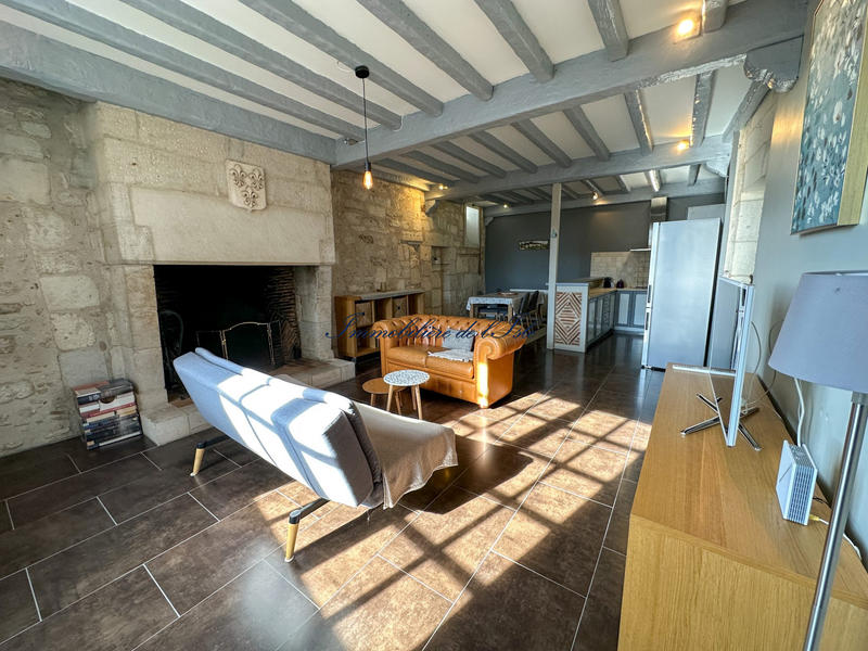 Appartement - 83 m² - 2 pièces