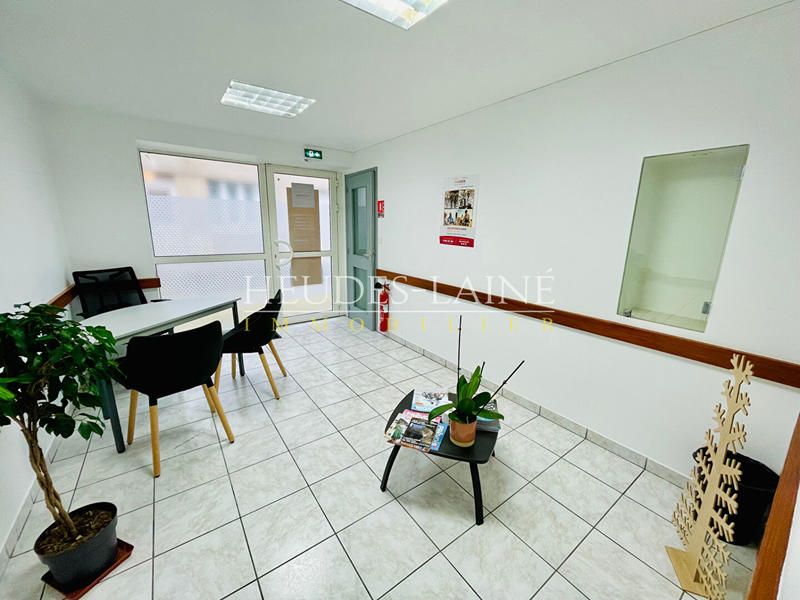 Local d'activités - 97 m²