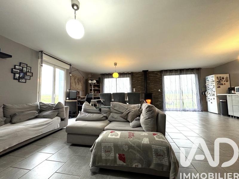 Maison - 95 m² - 4 pièces