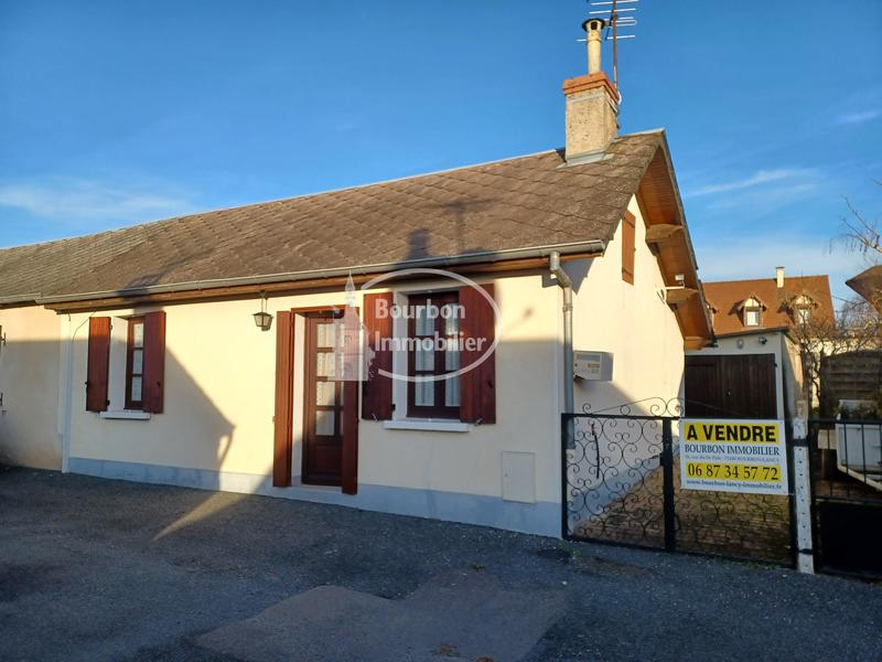 Maison - 56 m² - 4 pièces