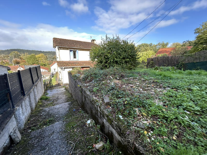 Maison - 102 m² - 4 pièces