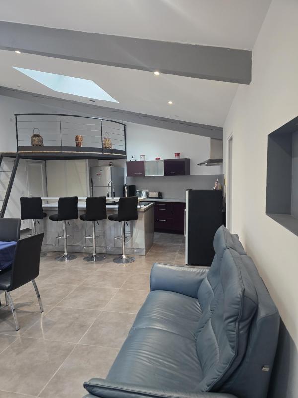 Maison - 93 m² - 4 pièces