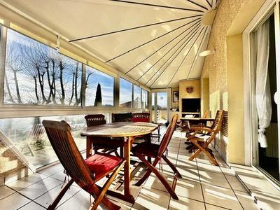 Maison - 175 m² - 5 pièces