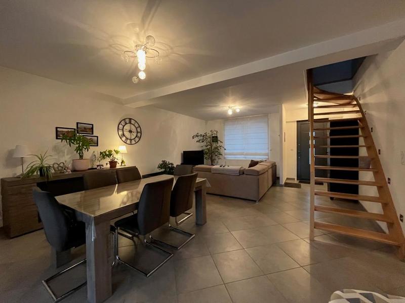 Maison - 150 m² - 6 pièces