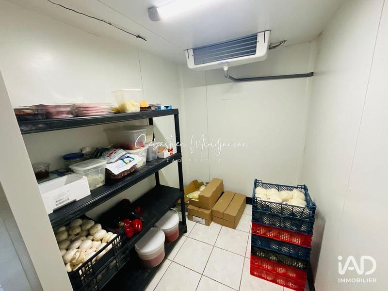 Local commercial - 64 m²