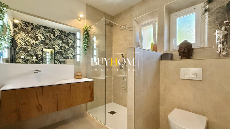 Maison - 190 m² - 5 pièces