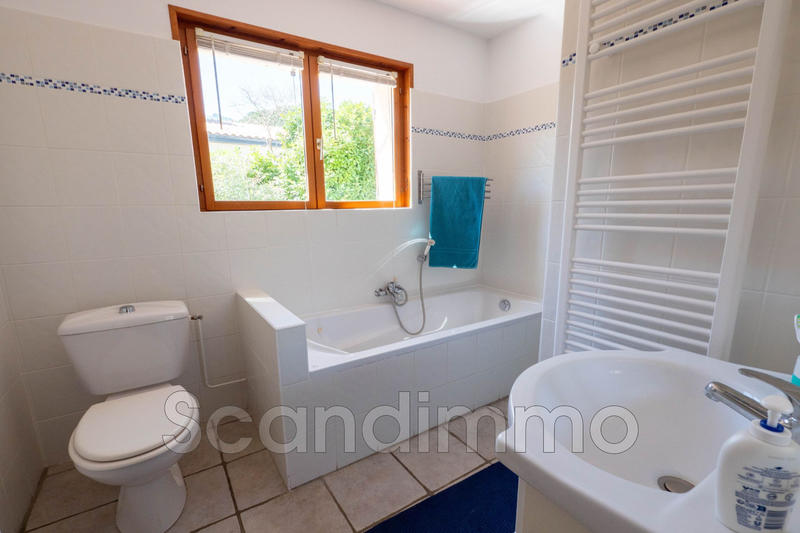 Maison - 110 m² - 4 pièces