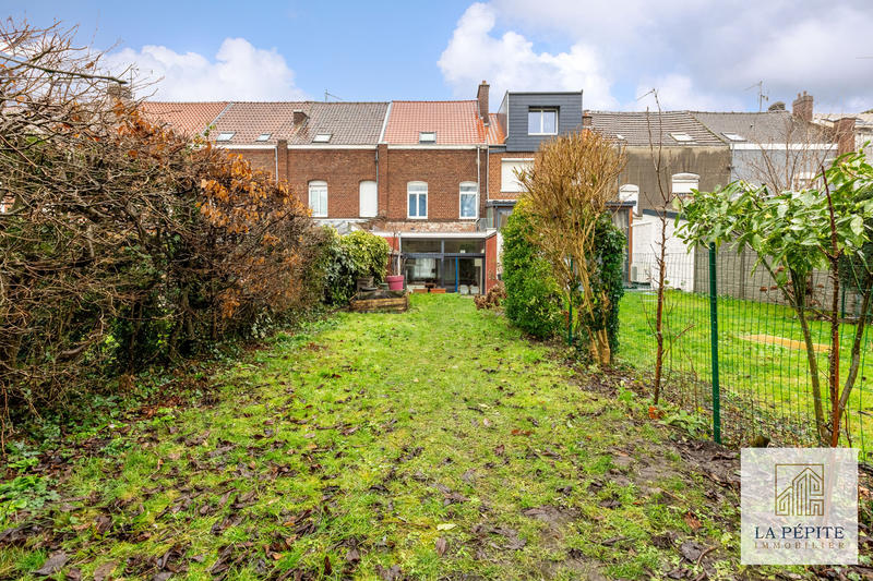 Maison - 108 m² - 5 pièces