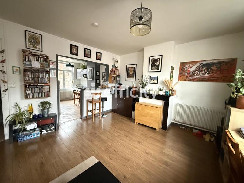 Immeuble - 139 m² - 7 pièces