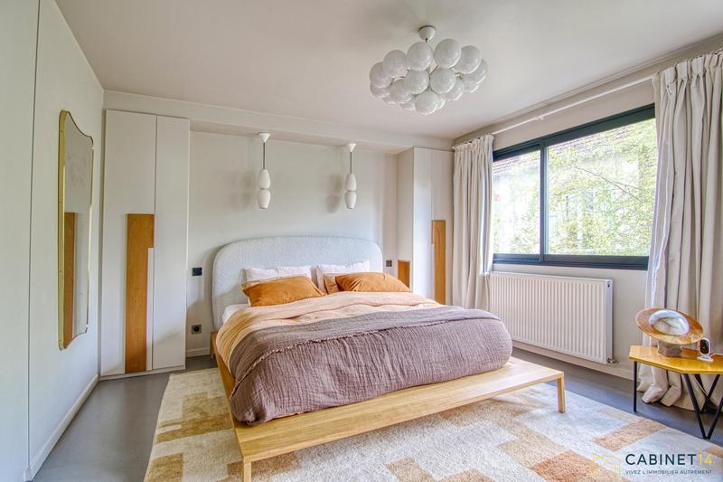 Villa - 650 m² - 10 pièces