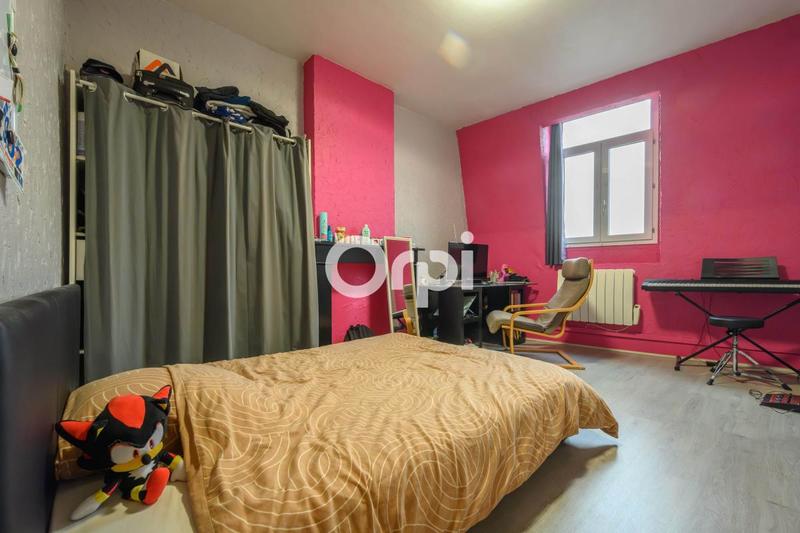 Maison - 195 m² - 7 pièces