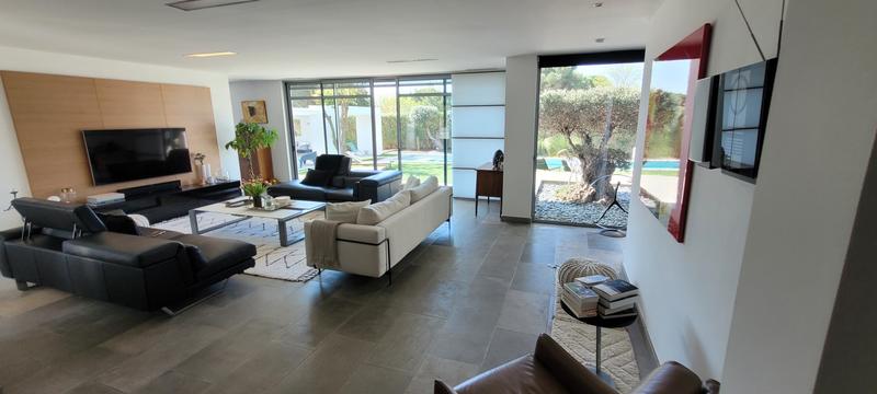 Villa - 312 m² - 7 pièces