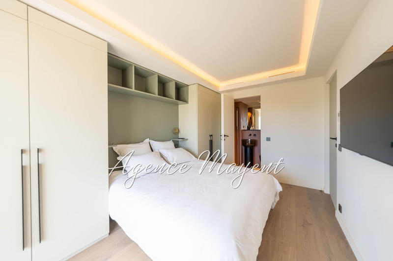 Appartement - 106 m² - 4 pièces