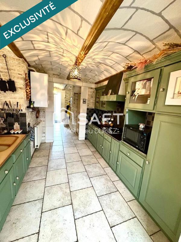 Maison - 135 m² - 8 pièces