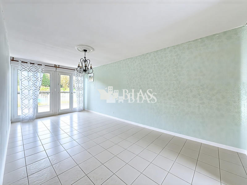 Maison - 77 m² - 4 pièces