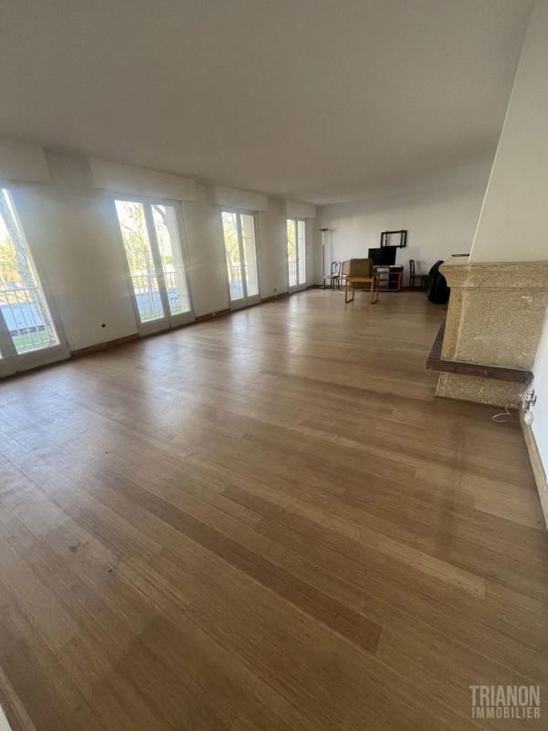 Appartement - 147 m² - 7 pièces