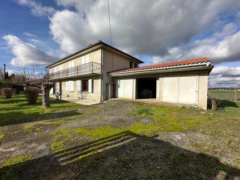 Maison - 200 m² - 6 pièces