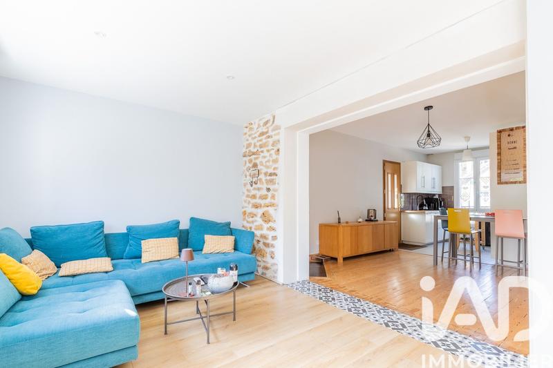 Maison - 104 m² - 6 pièces