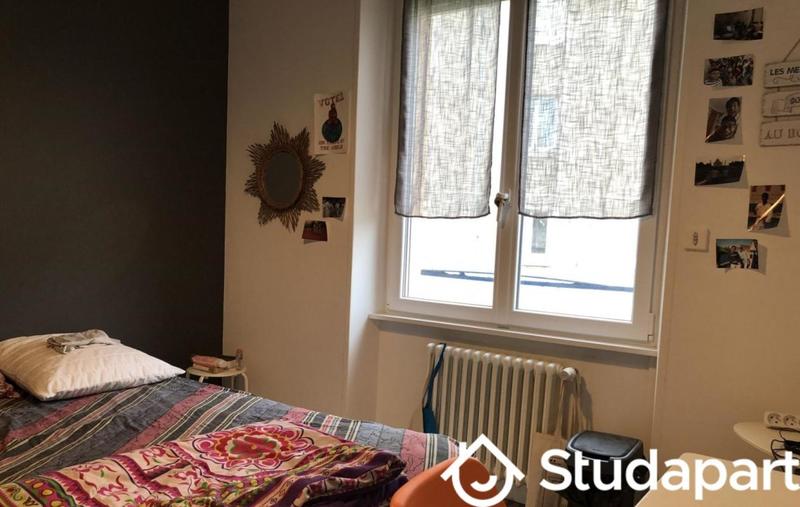 Chambre - 11 m² - 1 pièce