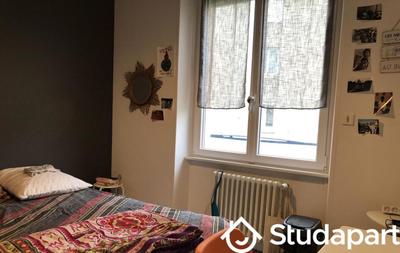 Chambre - 11 m² - 1 pièce