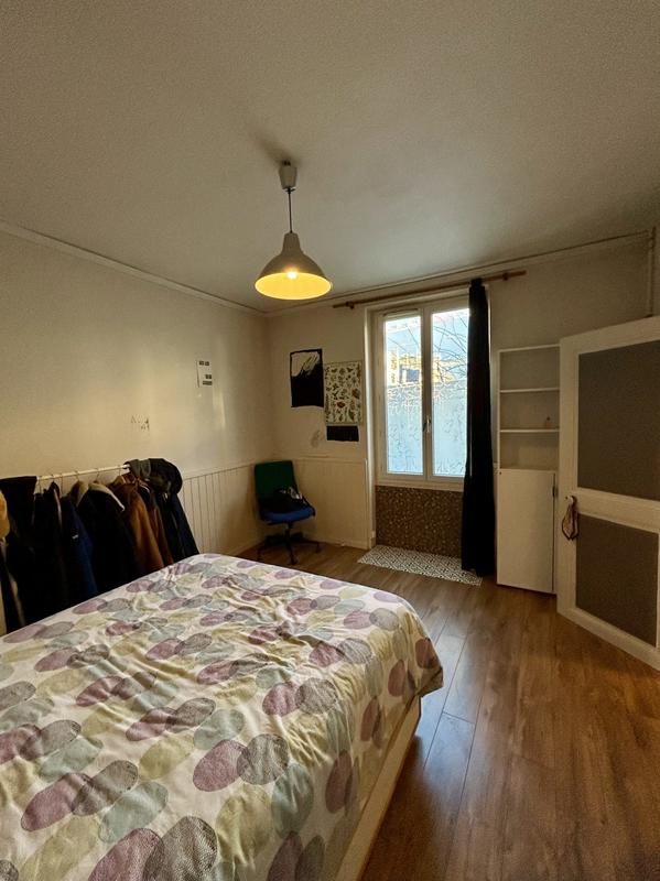 Maison - 143 m² - 7 pièces