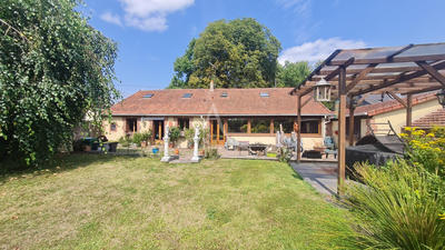 Maison - 141 m² - 5 pièces