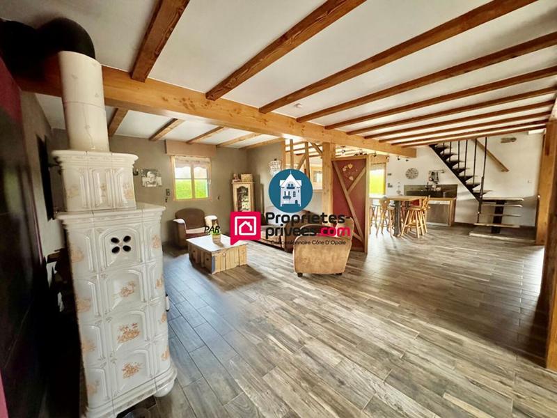 Maison - 263 m² - 8 pièces