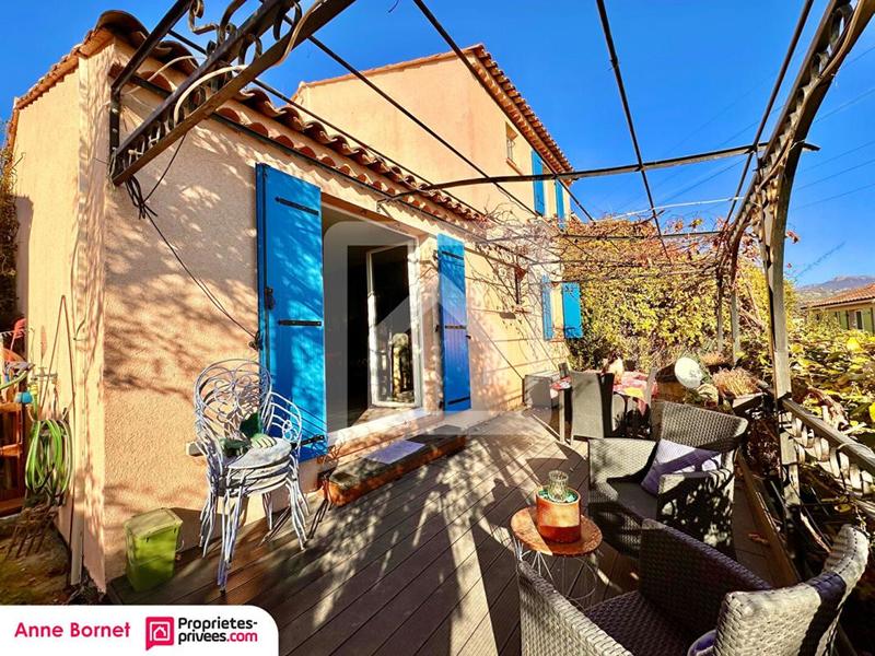 Maison - 97 m² - 5 pièces