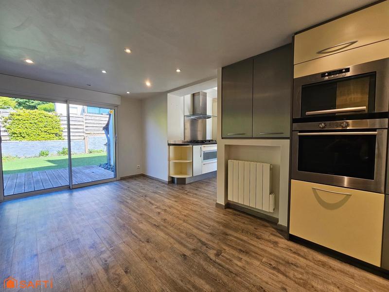 Maison - 175 m² - 8 pièces