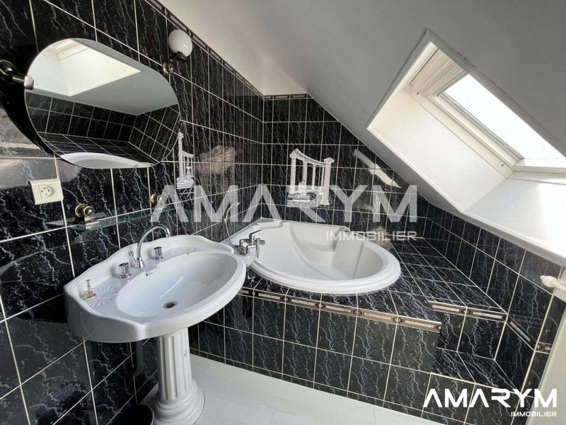 Duplex - 95 m² - 4 pièces