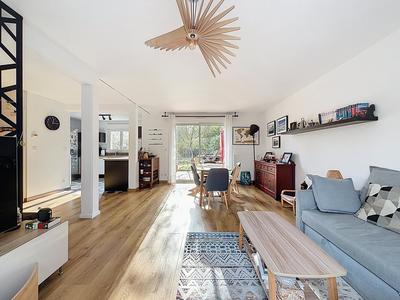 Maison - 122 m² - 5 pièces