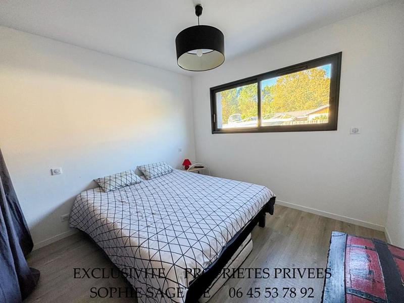 Maison - 257 m² - 8 pièces