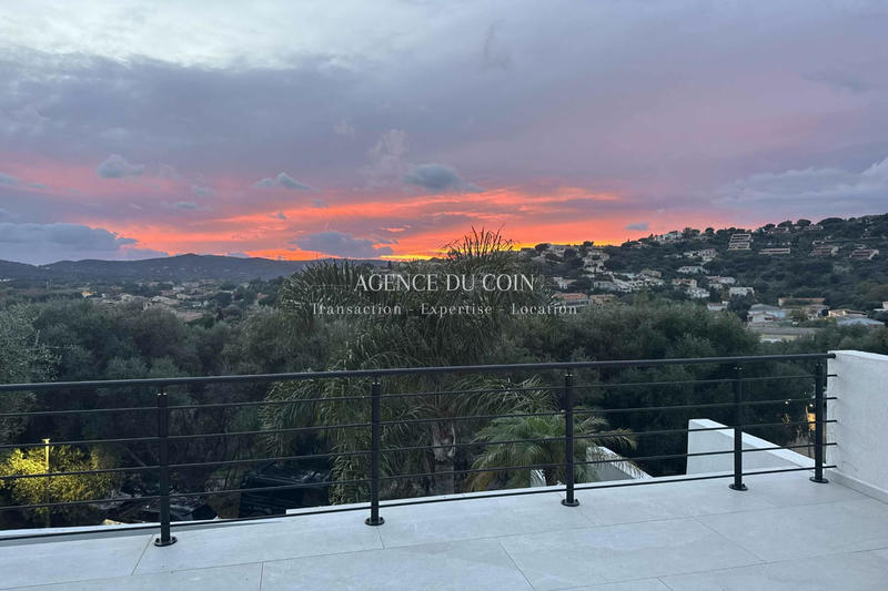 Maison - 109 m² - 2 pièces